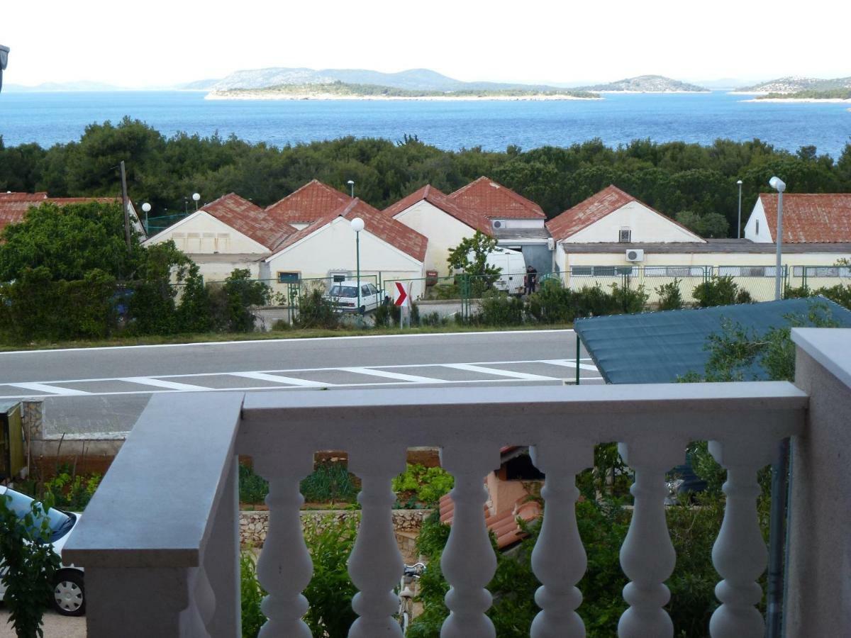 Apartmani Zmiric Primošten Exterior foto